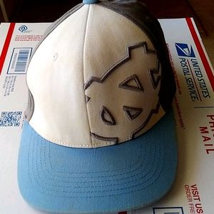 Univ of North Carolina. hat 1Sz$28,+ free hat